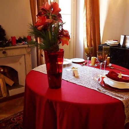 Parizzi Suites & Restaurant Parme Extérieur photo